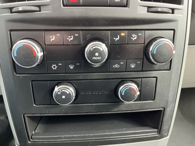 Used 2008 Chrysler Town & Country LX w/ Entertainment Group #1 image 18