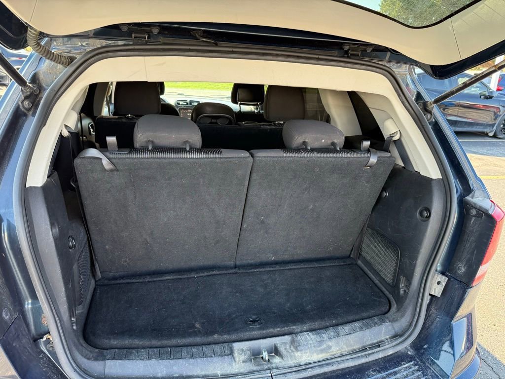 Used 2014 Dodge Journey SXT w/ Flexible Seating Group image 5