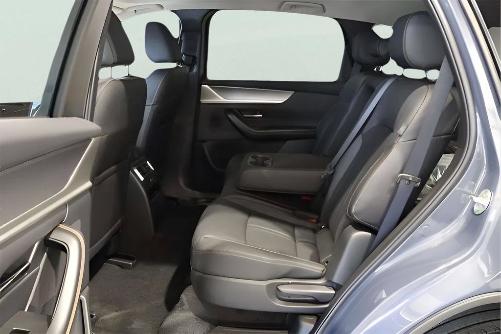 New 2025 MAZDA CX-70 Plug-In Hybrid w/ Premium Pkg AWD/4WD image 37