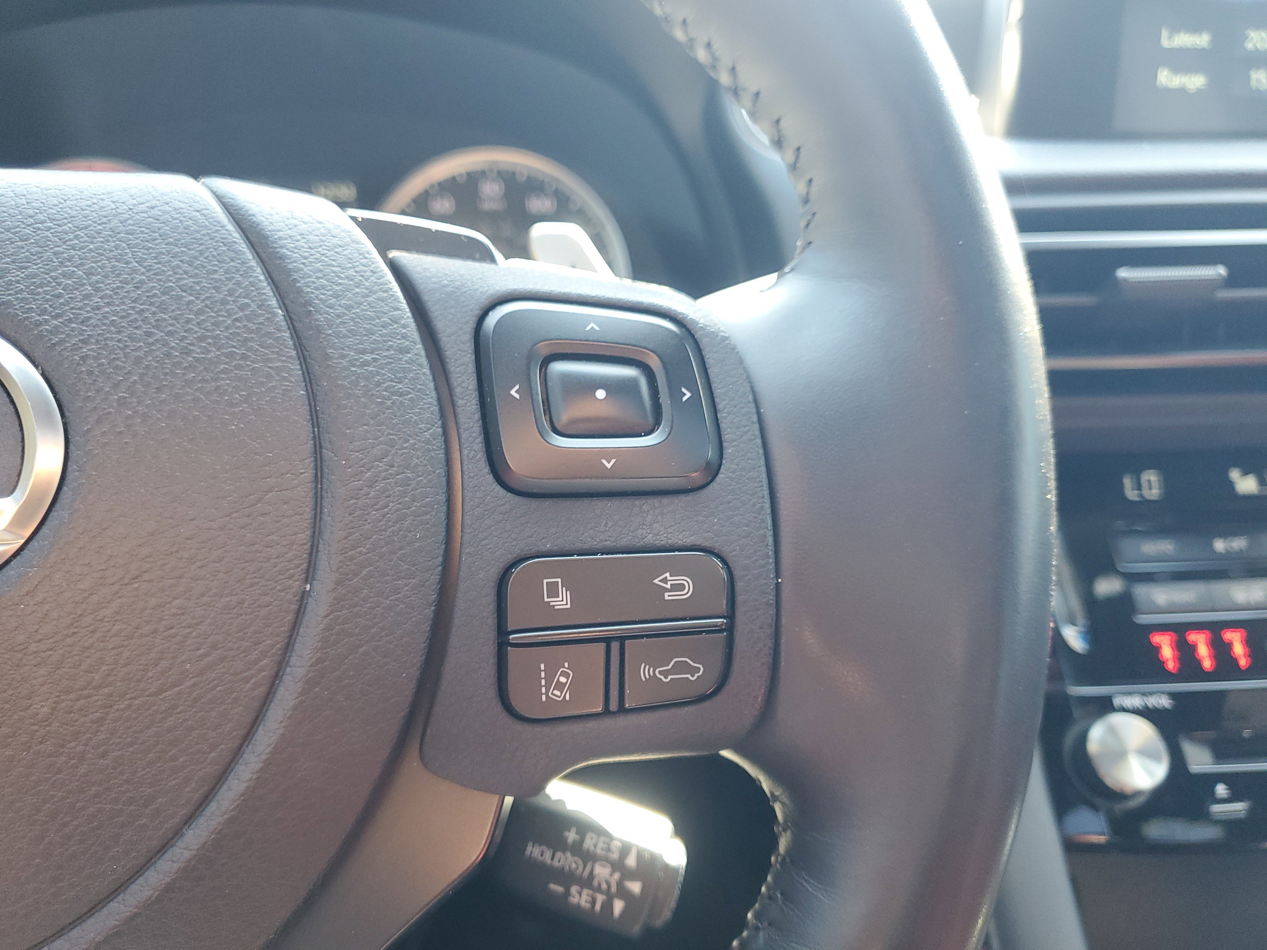 Certified 2023 Lexus IS 300 w/ Premium Package RWD image 22