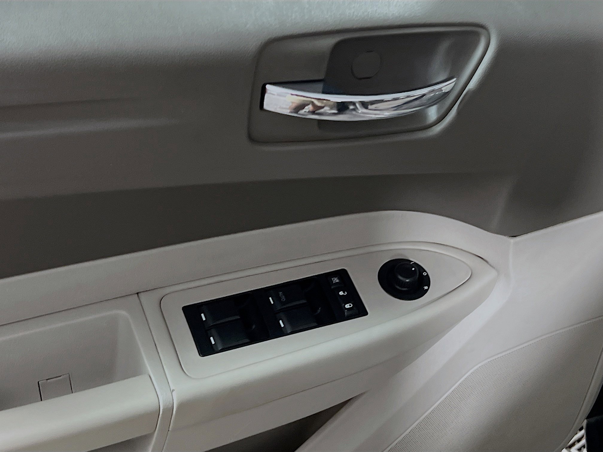 Used 2008 Chrysler 300 LX image 17