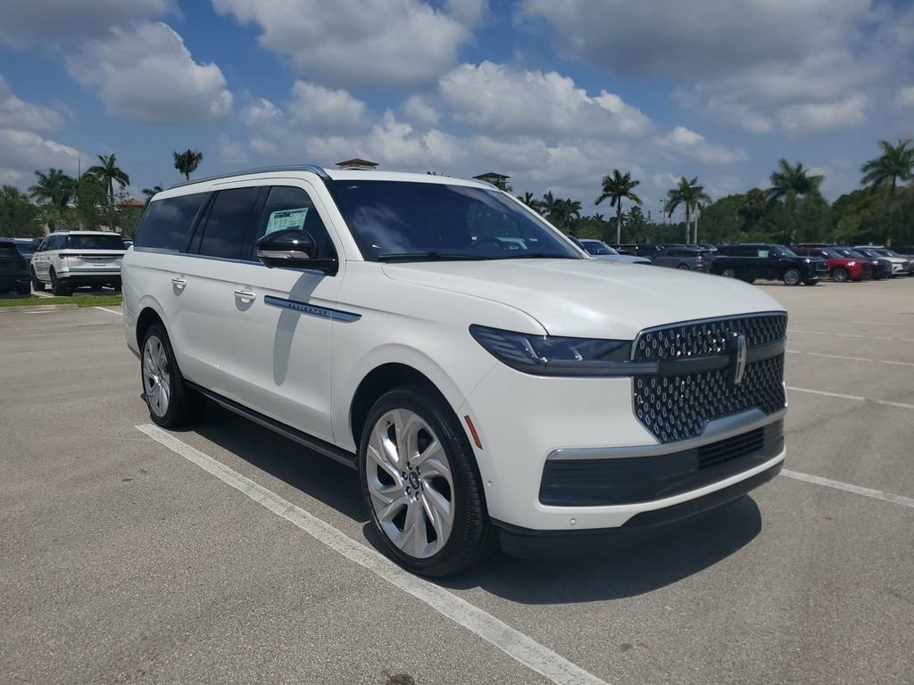 New 2025 Lincoln Navigator L Reserve image 33