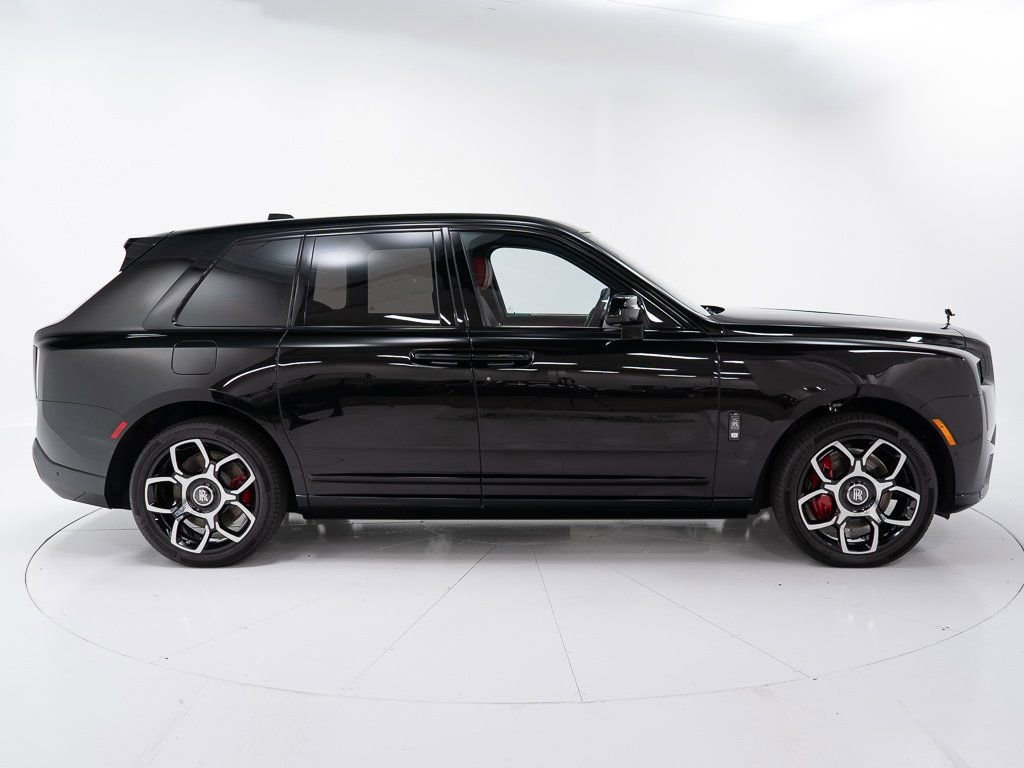 Used 2025 Rolls-Royce Cullinan Black Badge w/ Leather Finishing Pack AWD/4WD image 6