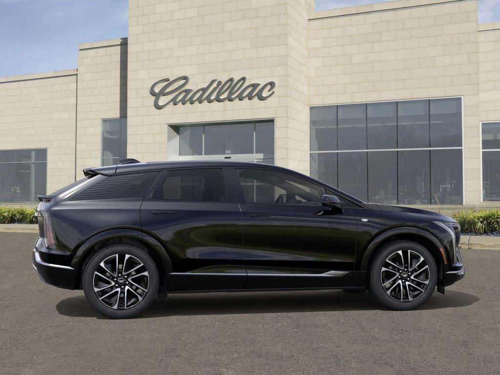 New 2025 Cadillac Optiq Sport 1 w/ LPO, Floor Liner Package image 5