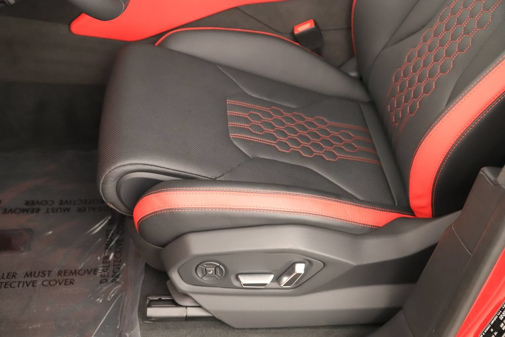 Used 2025 Lamborghini Urus SE AWD/4WD image 24