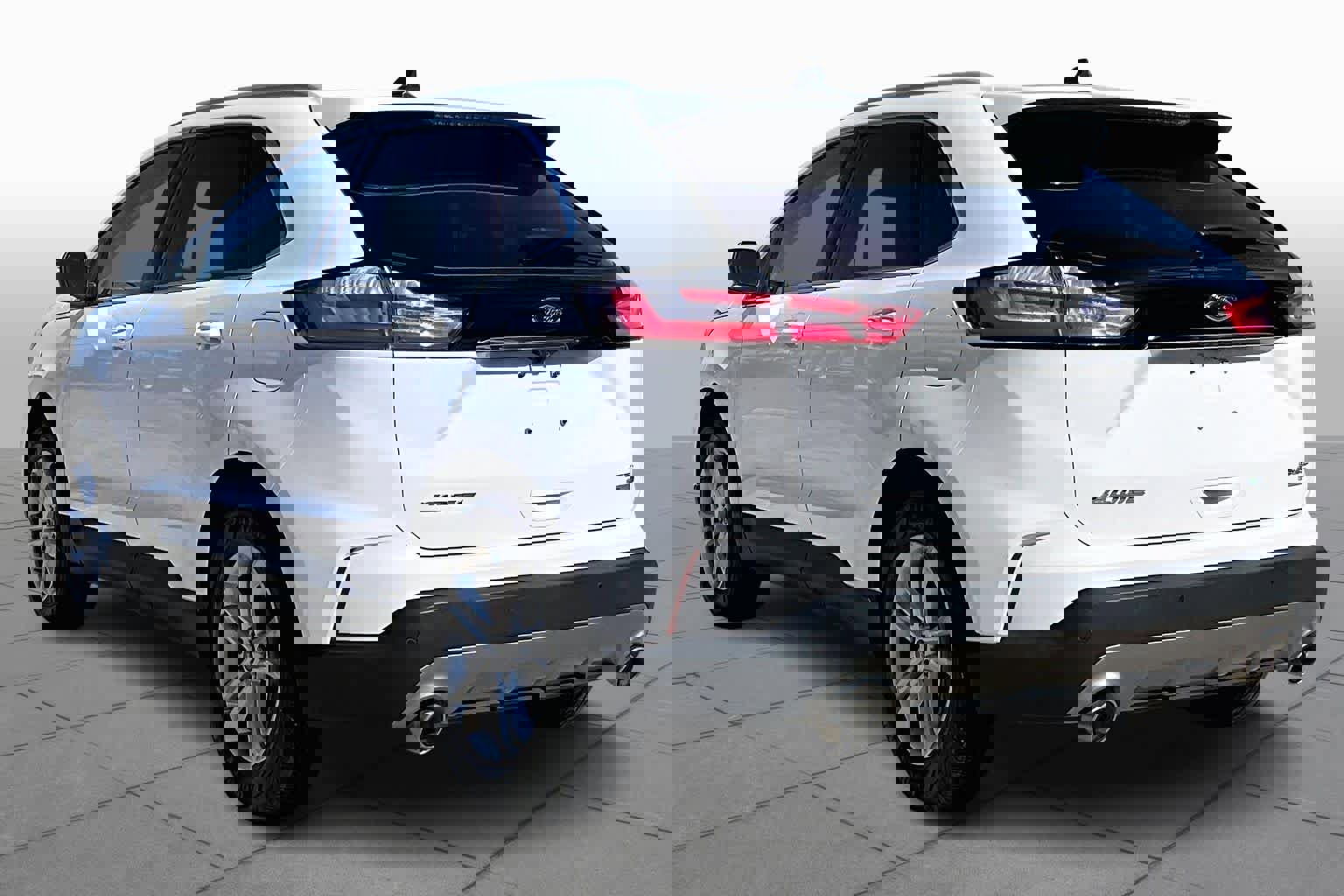 Used 2020 Ford Edge SEL w/ Convenience Package image 12