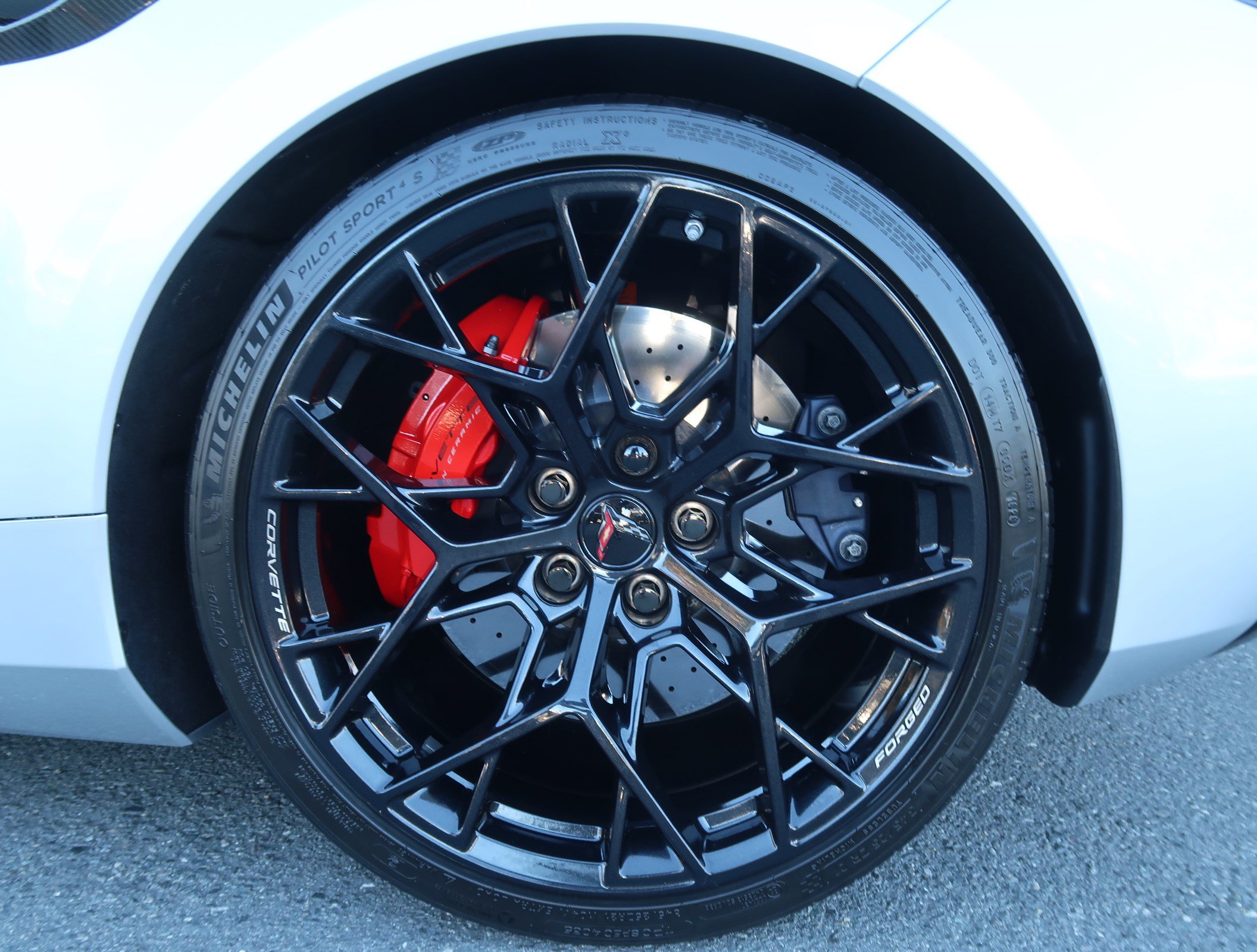 Used 2026 Chevrolet Corvette ZR1 w/ ZR1 Carbon Fiber Aero Package RWD image 48