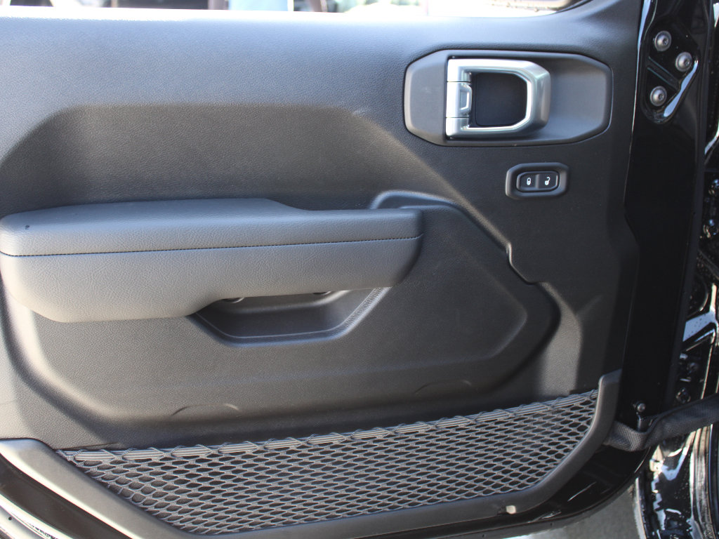 New 2026 Jeep Gladiator Sport image 9