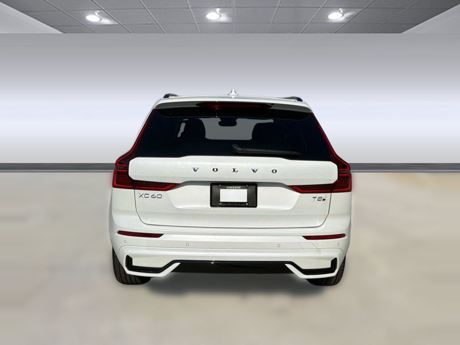 New 2026 Volvo XC60 T8 Plus w/ Climate Package AWD/4WD image 10