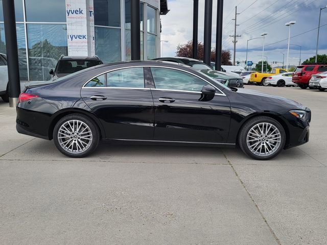 Used 2025 Mercedes-Benz CLA 250 4MATIC image 40