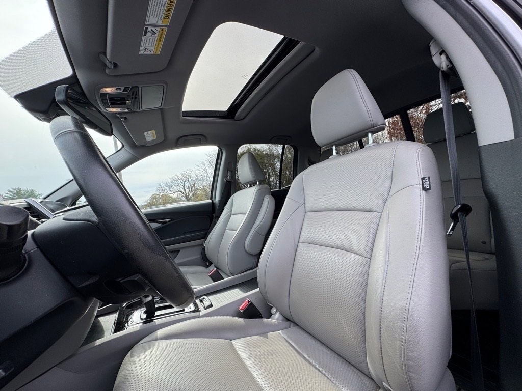 Used 2019 Honda Ridgeline RTL-E image 16