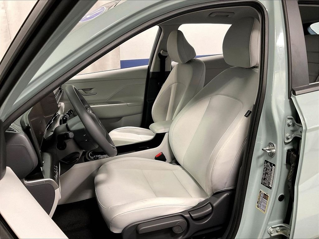 Certified 2024 Hyundai Kona SE AWD/4WD image 10