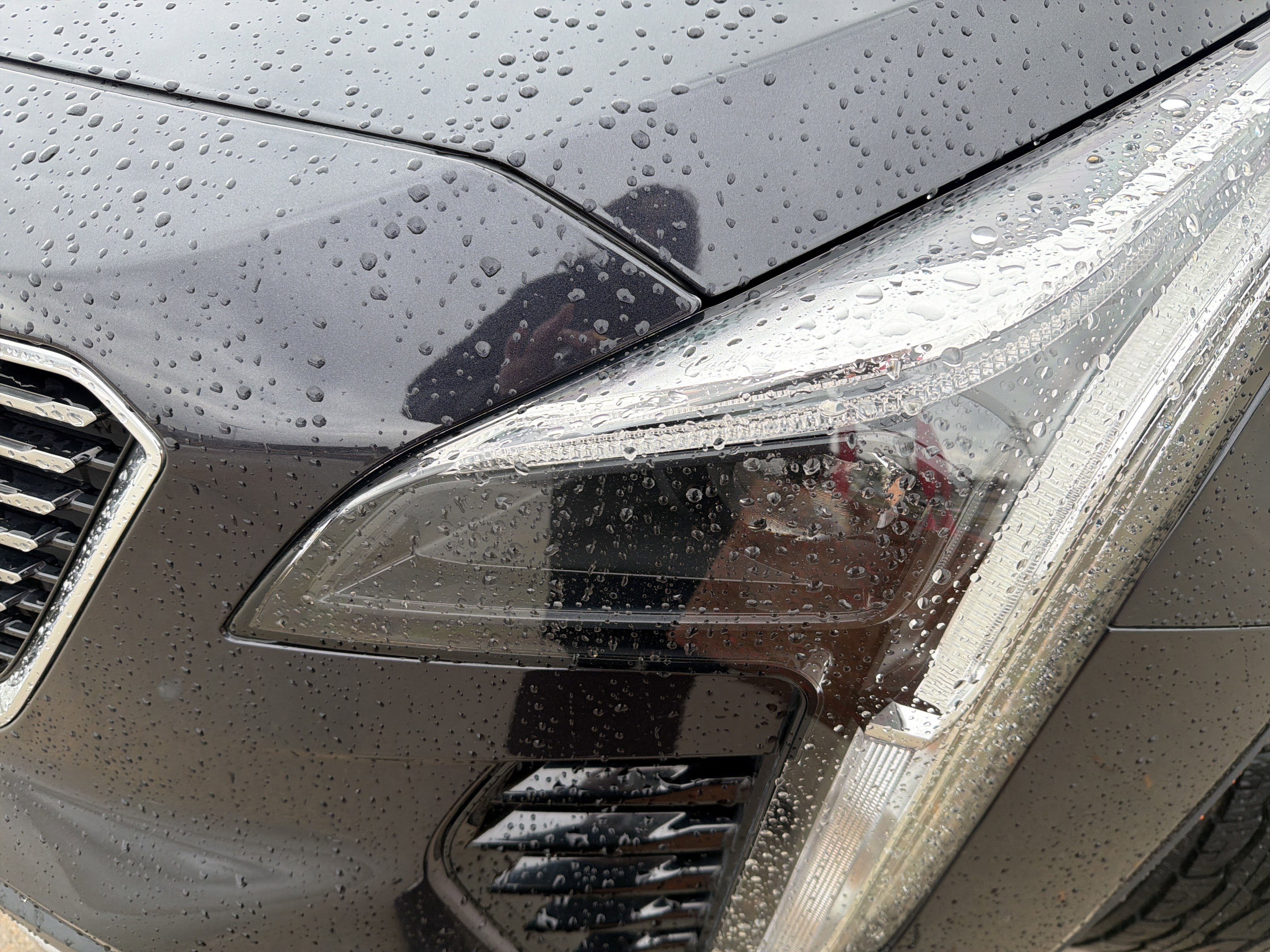 Used 2023 Cadillac XT4 Premium Luxury w/ Cold Weather Package image 6