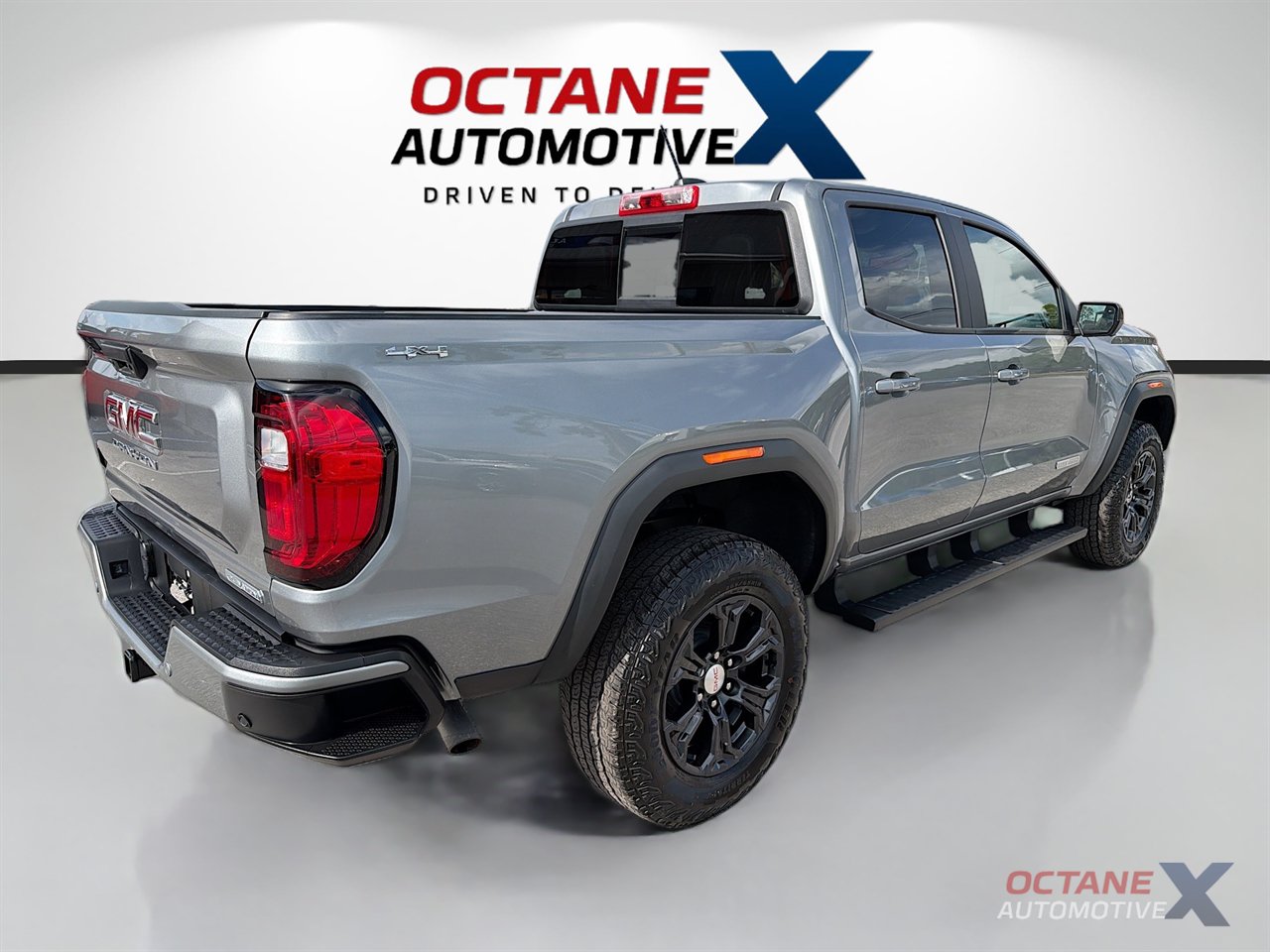 Used 2023 GMC Canyon Elevation w/ Elevation Premium Package AWD/4WD image 7