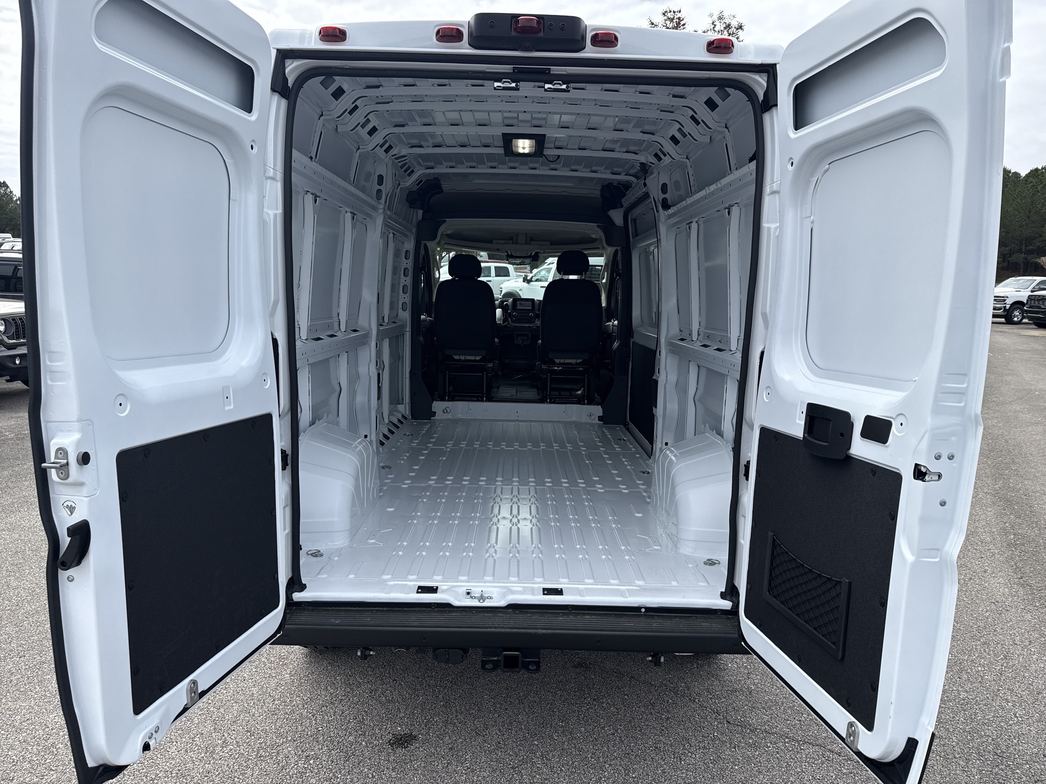 New 2026 RAM ProMaster 2500 w/ Safety Group FWD image 17
