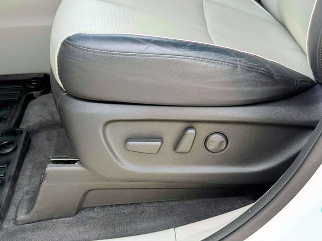 Used 2020 Kia Sedona EX FWD image 18