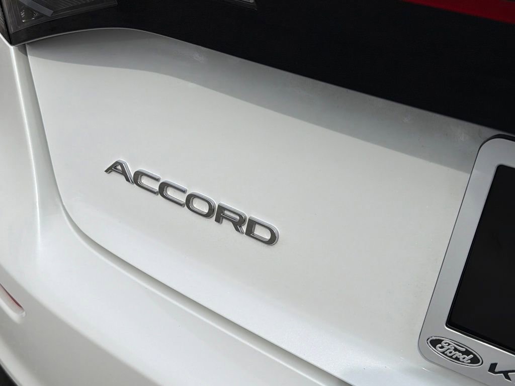 Used 2024 Honda Accord EX-L image 9