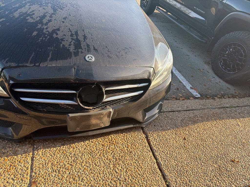 Used 2018 Mercedes-Benz C 300 Sedan image 32