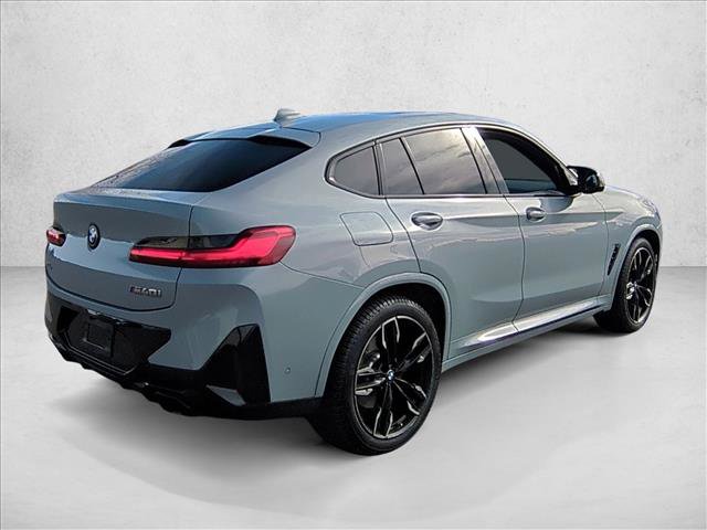 Used 2022 BMW X4 M40i w/ Premium Package image 5