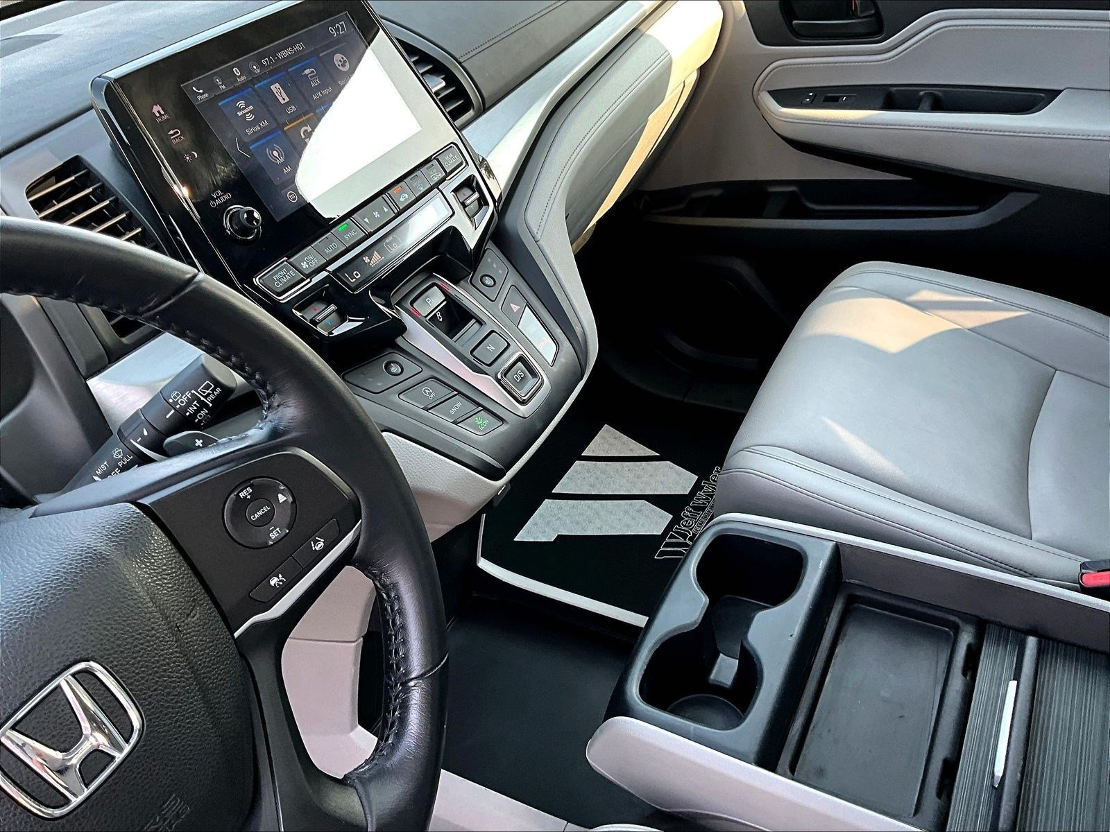 Used 2023 Honda Odyssey EX-L image 18