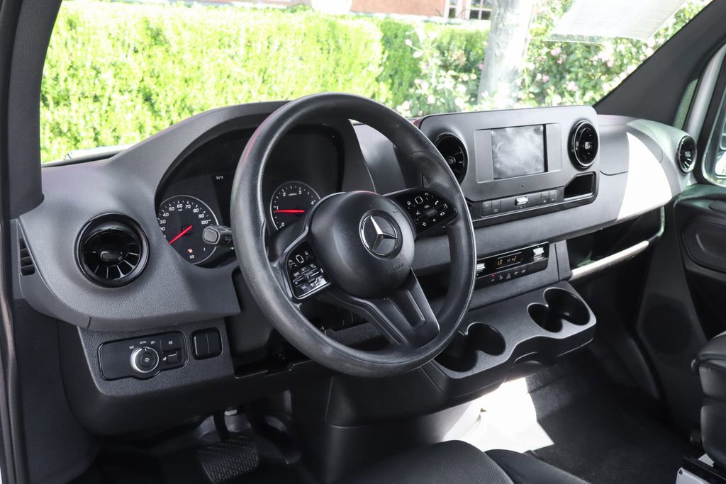 Used 2024 Mercedes-Benz Sprinter 2500 w/ Acoustic Package image 25