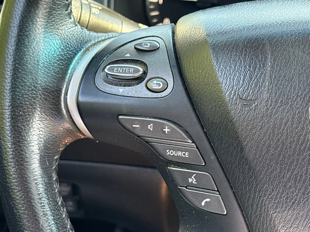 Used 2015 Nissan Pathfinder Platinum AWD/4WD image 20