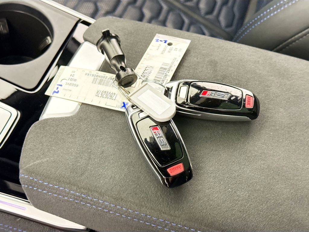 Used 2024 Audi RS 6 performance AWD/4WD image 17