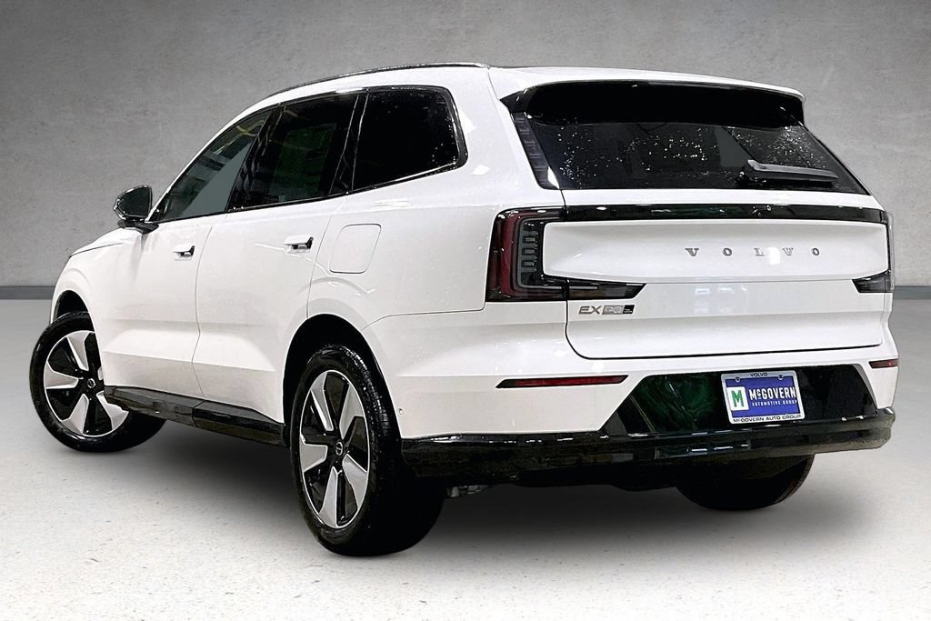 New 2026 Volvo EX90 Plus AWD/4WD image 3
