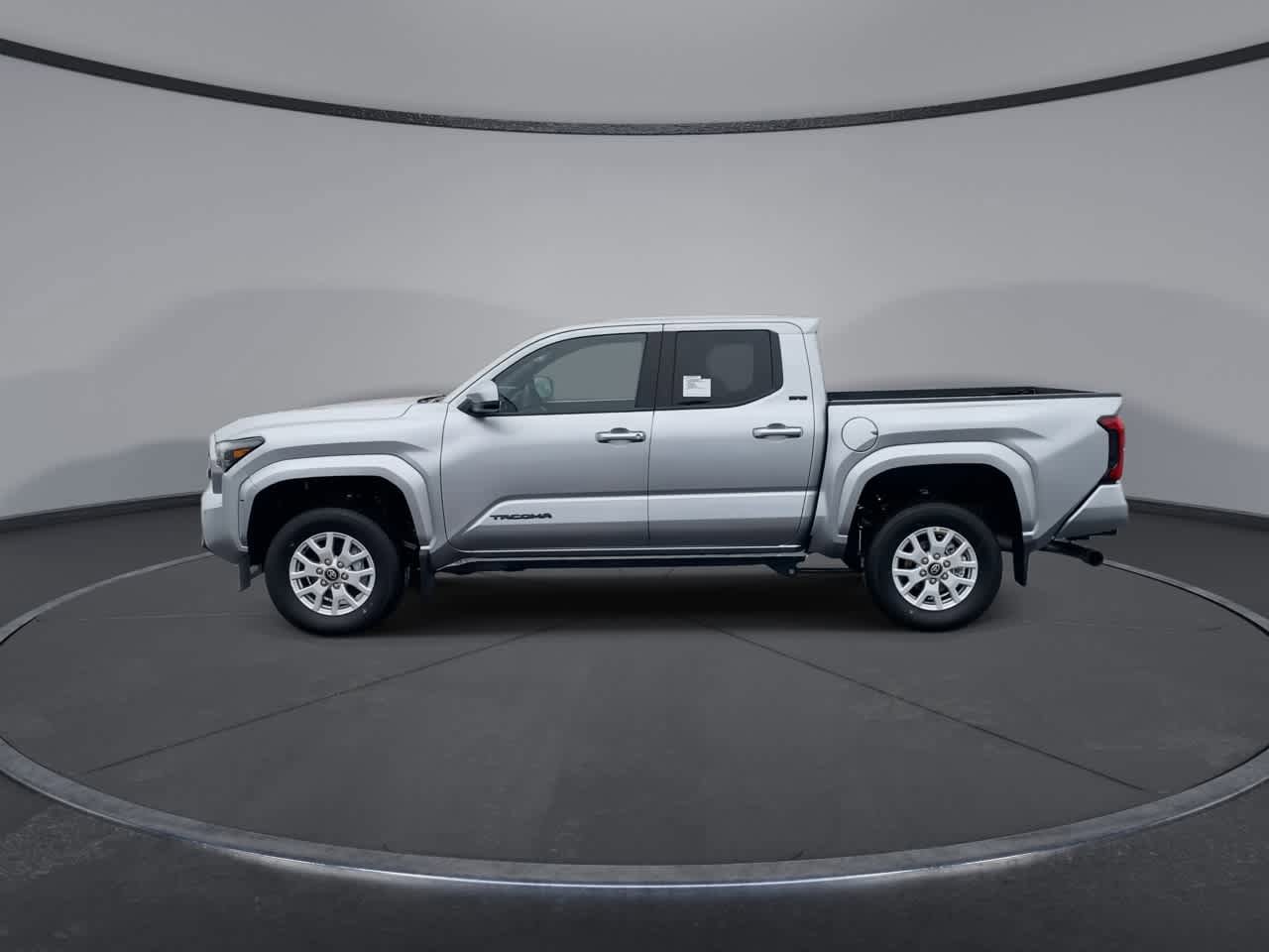 New 2026 Toyota Tacoma SR5 AWD/4WD image 6