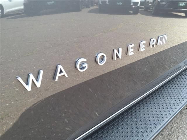 New 2024 Jeep Wagoneer 4WD w/ HD Trailer Tow Package image 7
