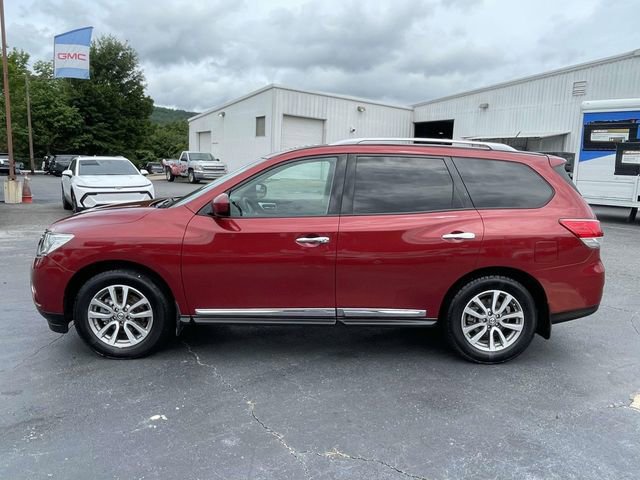 Used 2014 Nissan Pathfinder SL w/ SL Premium Package FWD image 2