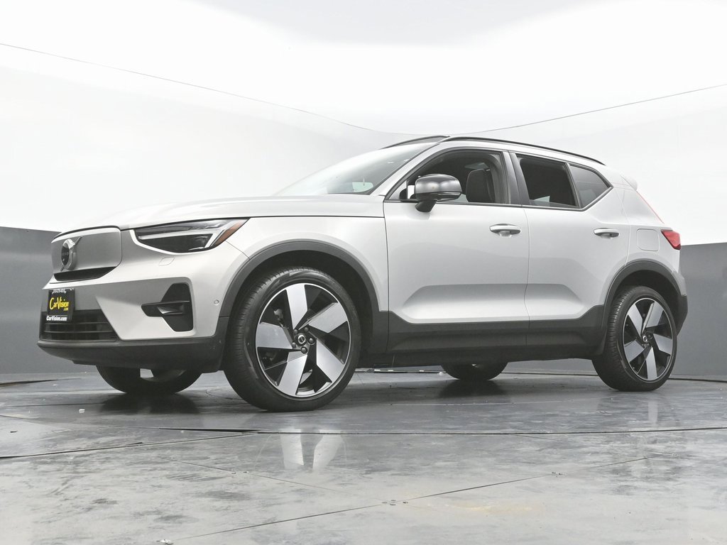Used 2023 Volvo XC40 Recharge Ultimate w/ Protection Package Premier image 52