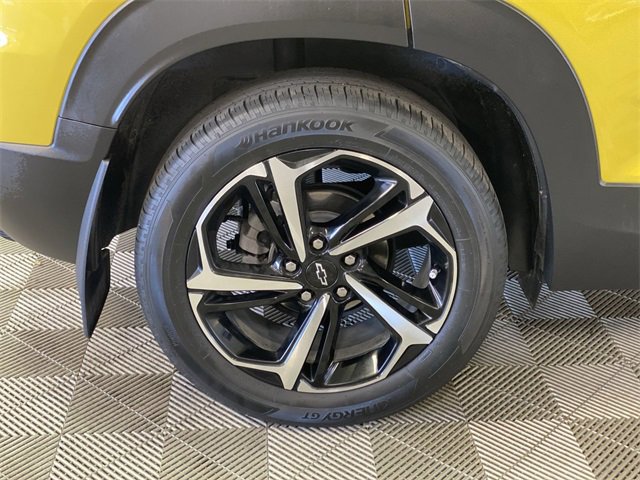 Certified 2023 Chevrolet TrailBlazer RS w/ Sun and Liftgate Package image 38