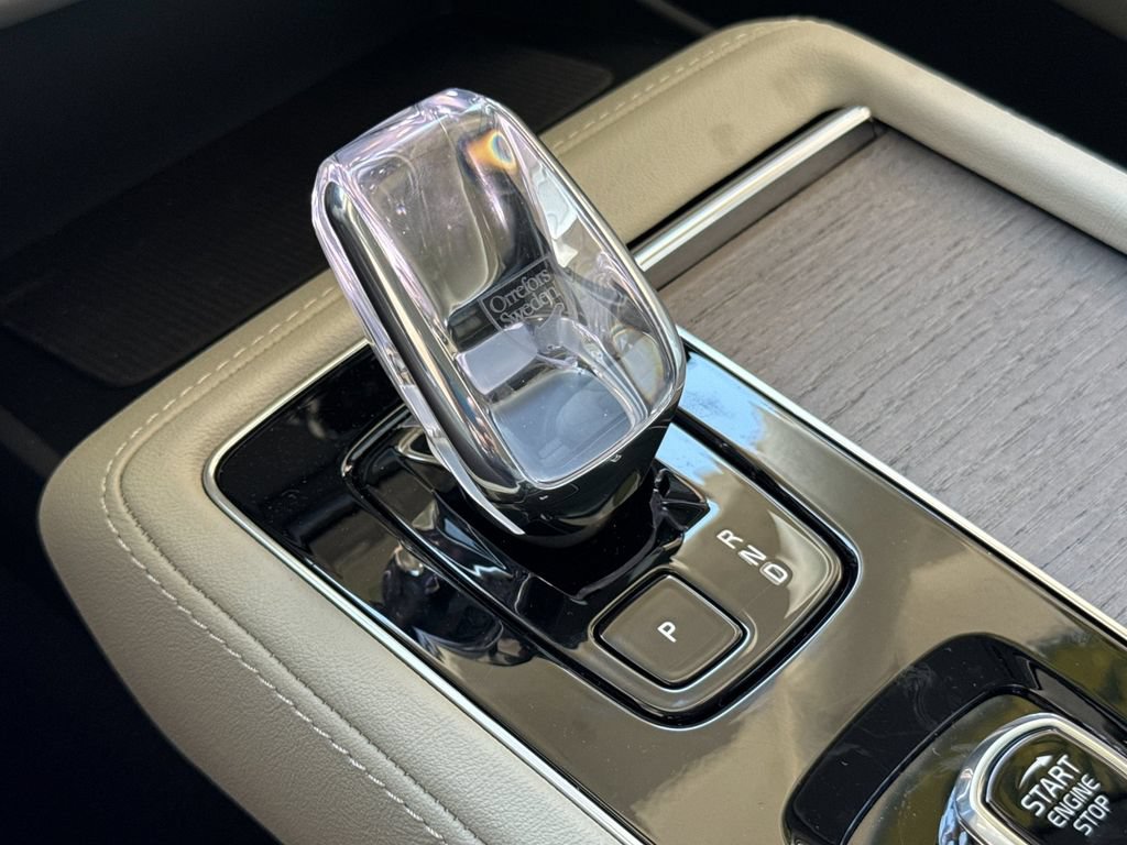 New 2026 Volvo XC90 T8 Ultra AWD/4WD image 22