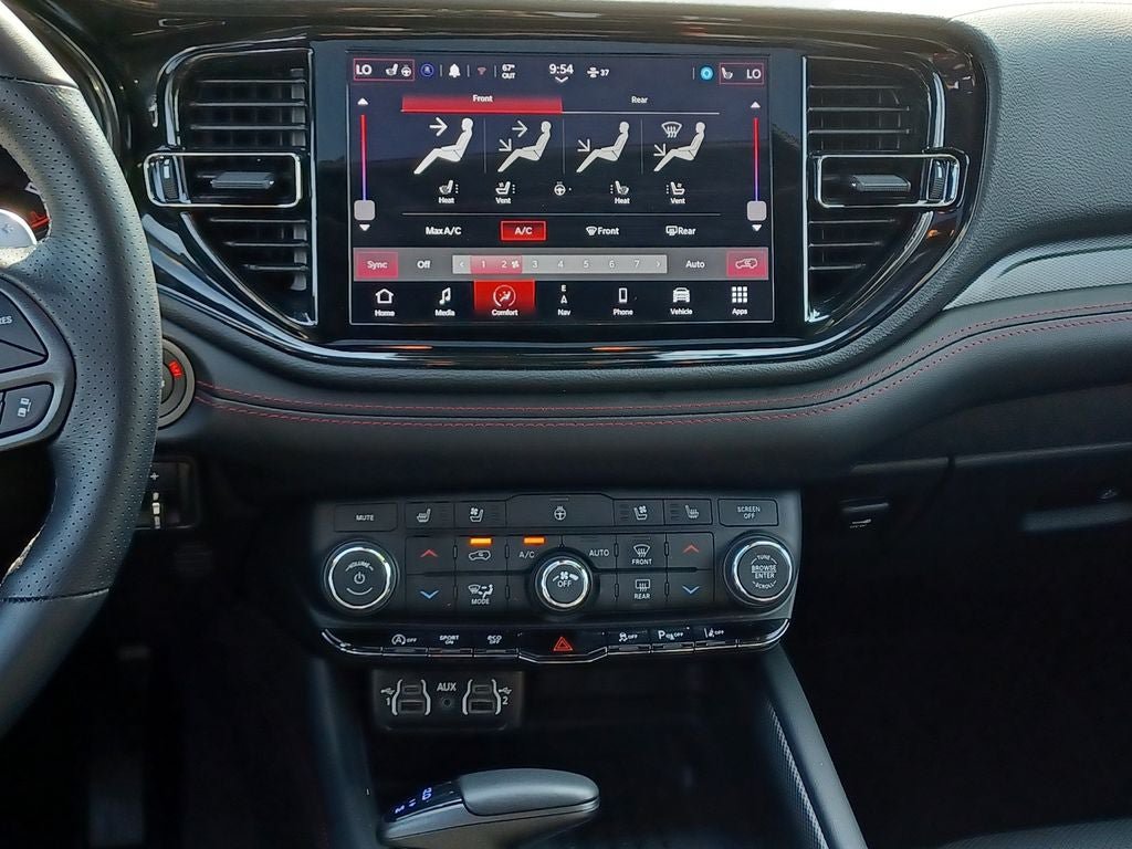 Used 2025 Dodge Durango GT AWD/4WD image 31