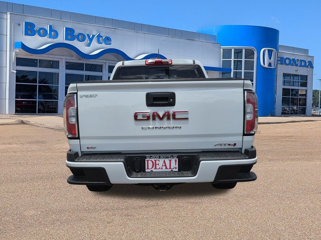 Used 2022 GMC Canyon AT4 w/ Trailering Package AWD/4WD image 6