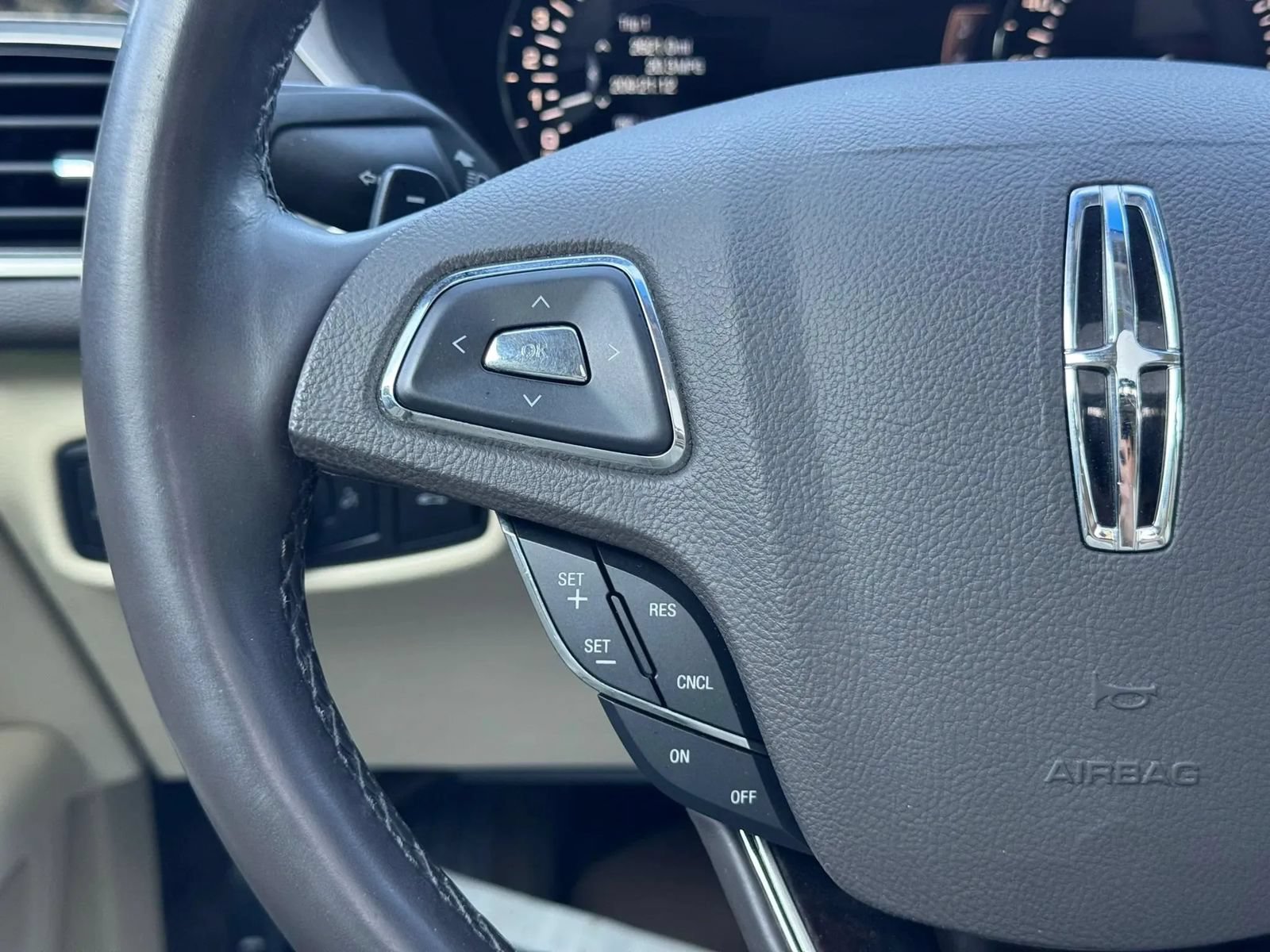Used 2015 Lincoln MKZ AWD w/ Equipment Group 101A Select image 27