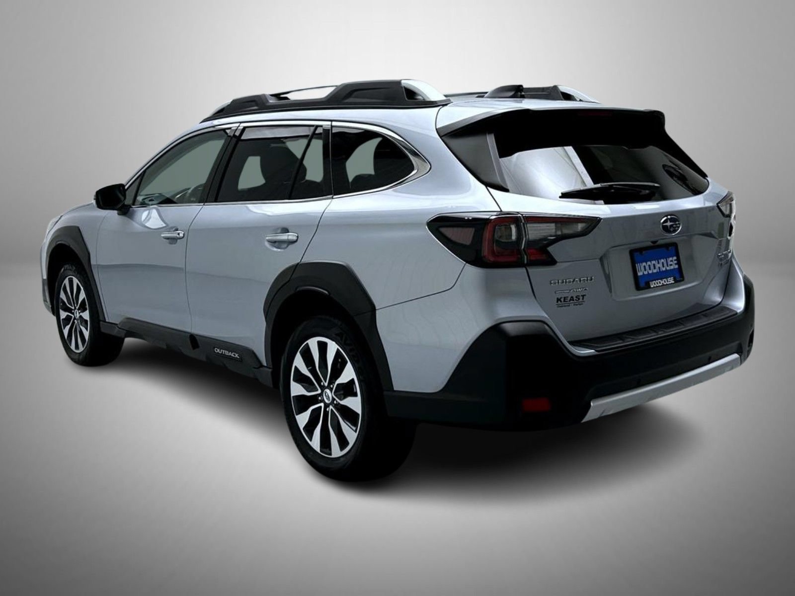 Used 2024 Subaru Outback Touring AWD/4WD image 7