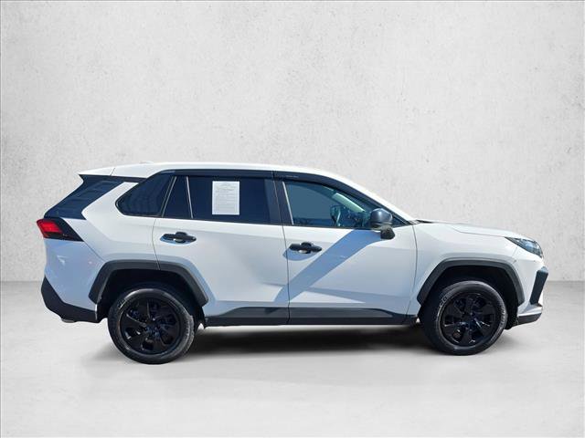 Used 2023 Toyota RAV4 LE image 4