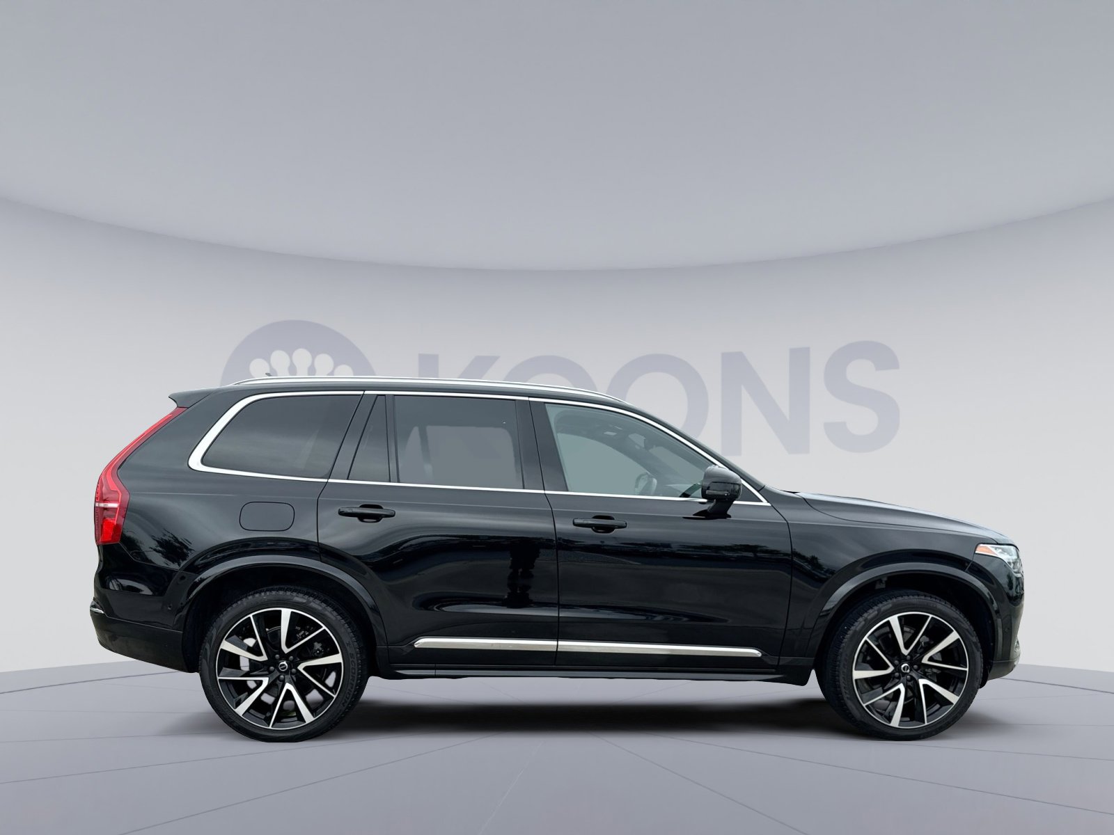Certified 2024 Volvo XC90 B6 Ultimate w/ Protection Package Premier AWD/4WD image 8