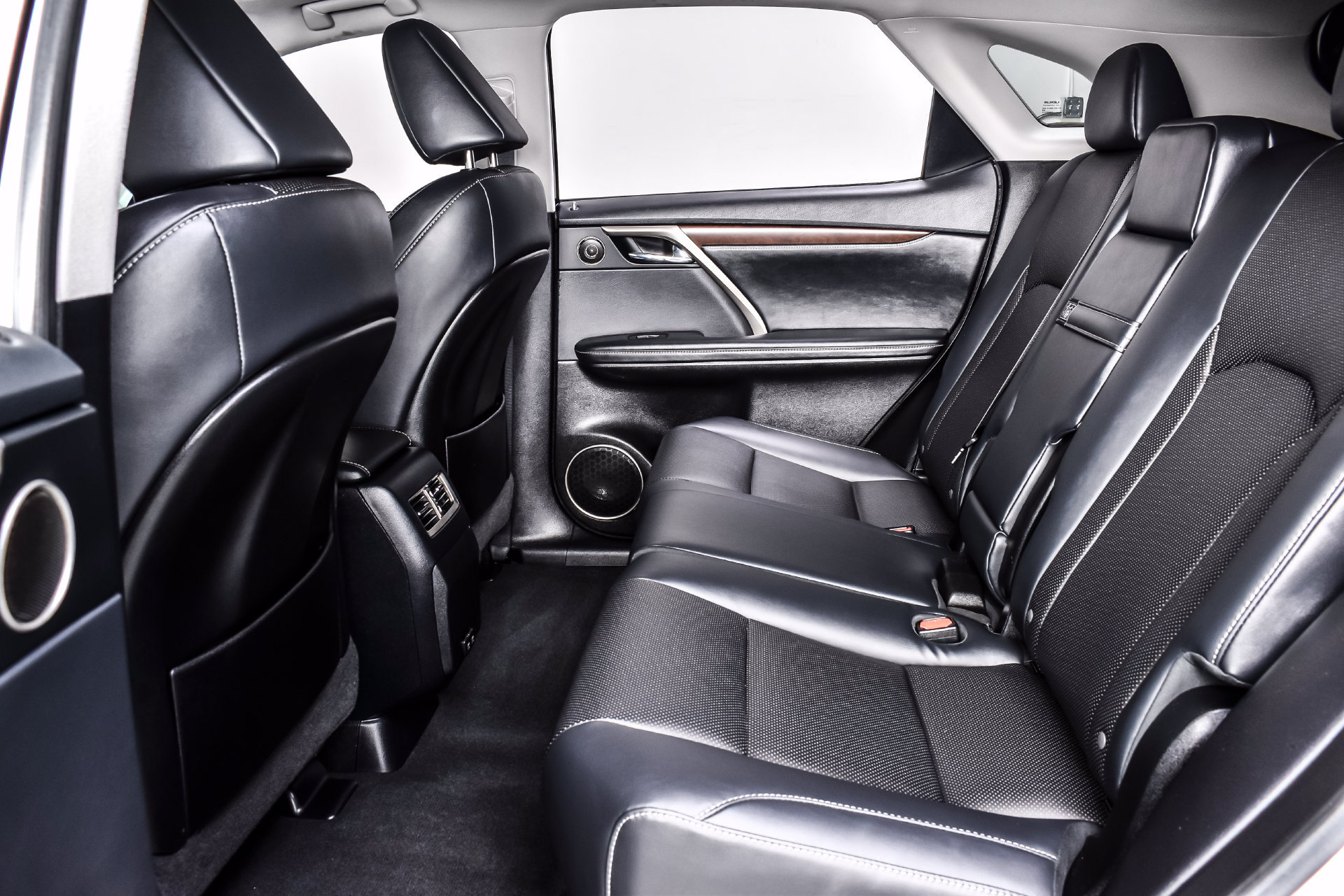 Used 2022 Lexus RX 450h AWD w/ Premium Package image 19