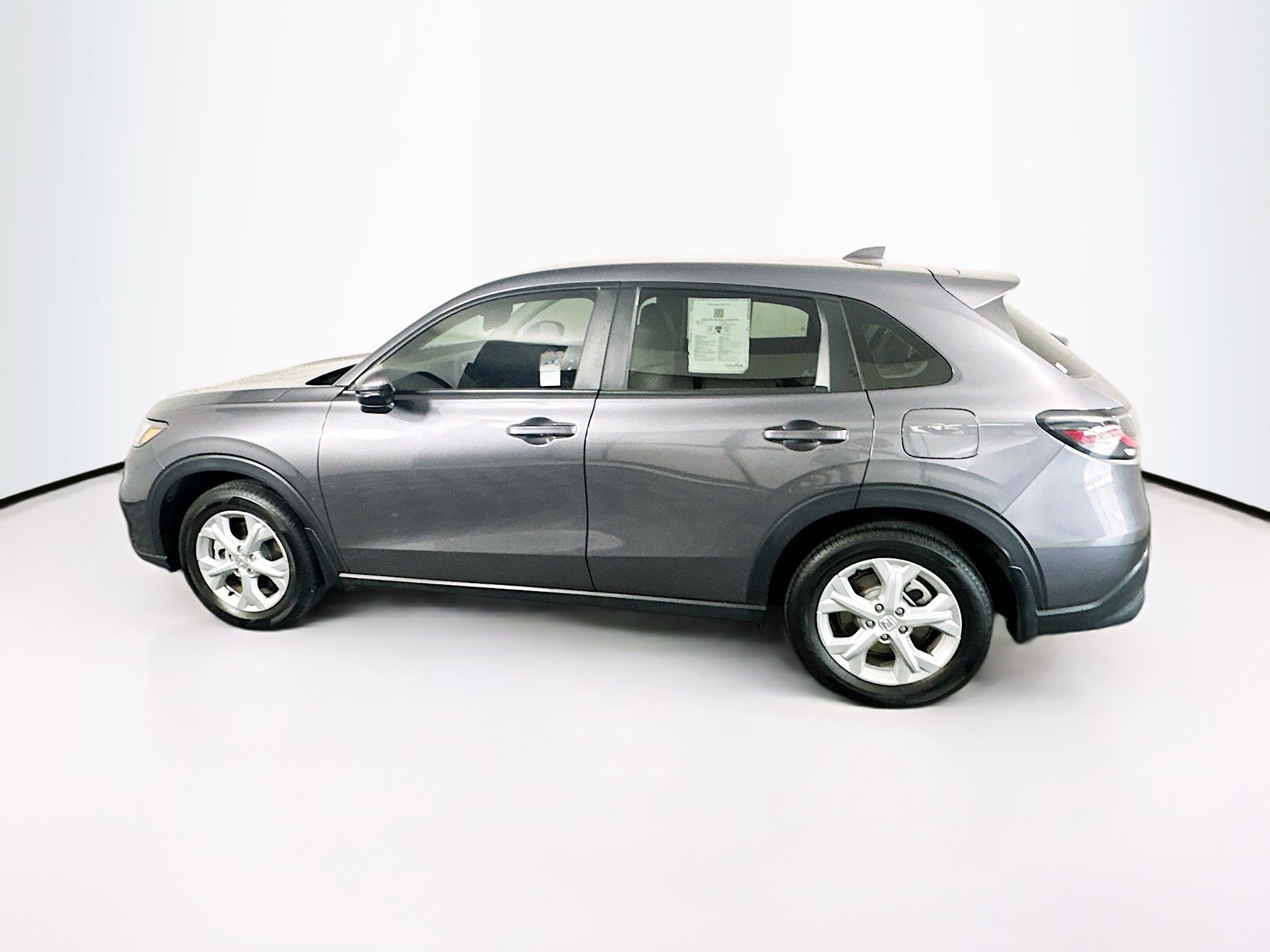 Used 2025 Honda HR-V LX image 4