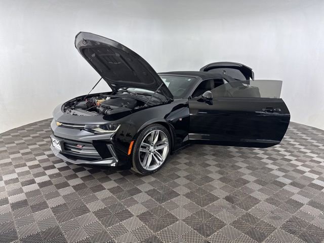 Used 2018 Chevrolet Camaro LT w/ RS Package image 12