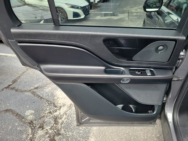 Used 2024 Lincoln Aviator Reserve image 28