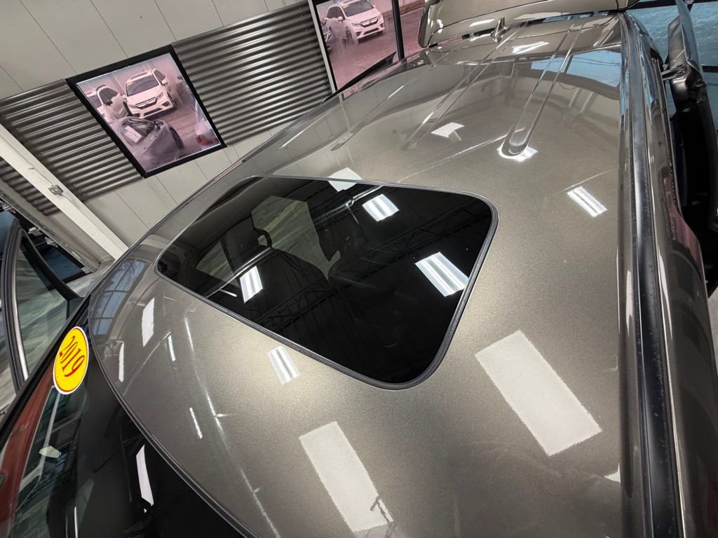 Used 2019 Honda Odyssey Elite image 12