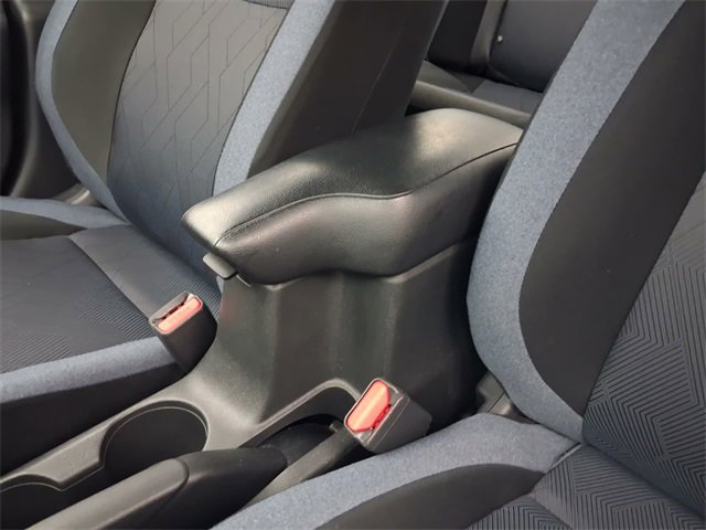 Used 2025 Nissan Versa SV image 19