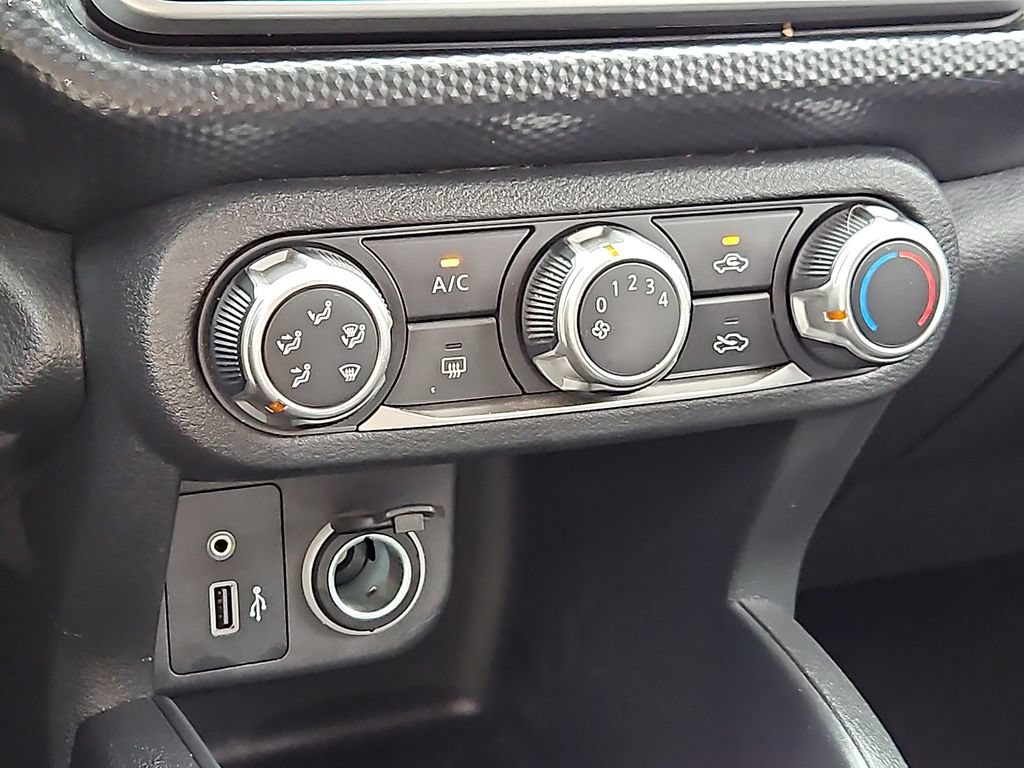 Used 2024 Nissan Kicks S FWD image 17