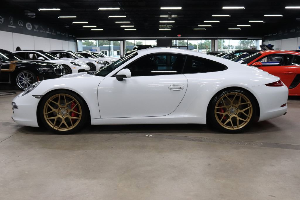 Used 2013 Porsche 911 Carrera S image 2