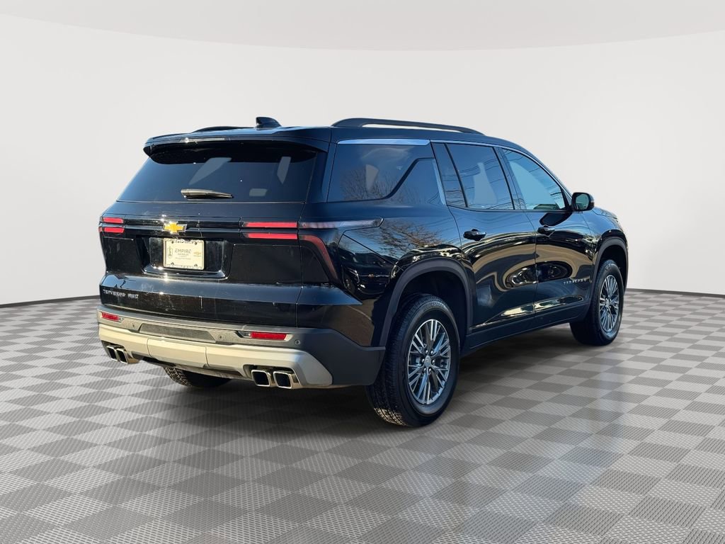Used 2026 Chevrolet Traverse LT AWD/4WD image 7