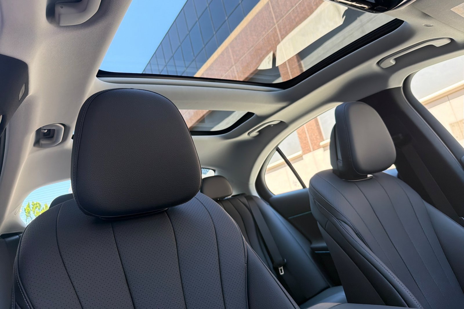 New 2026 Mercedes-Benz E 350 Sedan image 15